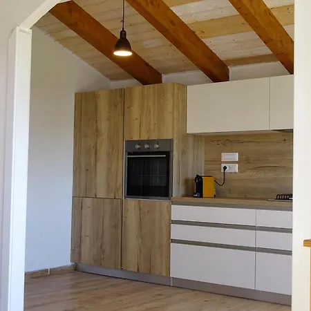 L'ulivo Apartment *