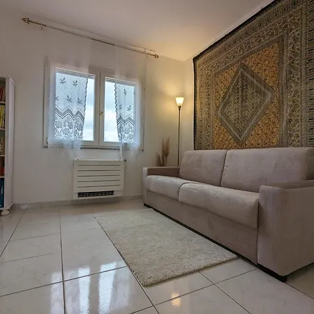 L'ulivo Apartment *